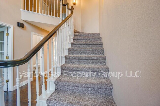 Building Photo - 3407 SE 172nd Ave