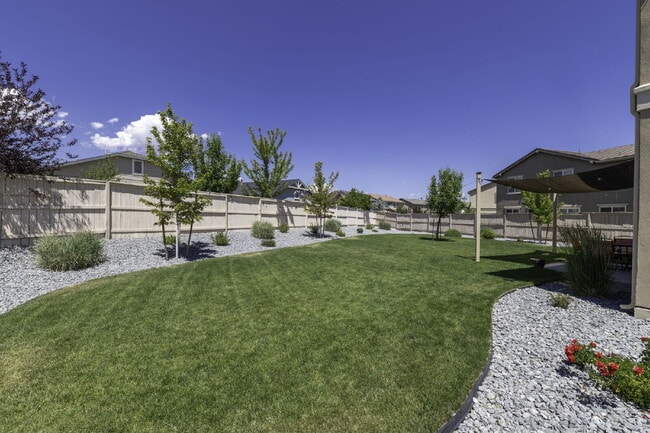 Building Photo - Spacious Home in Damonte Ranch - Large Backyard!