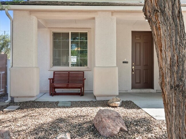 Building Photo - 4905 Apache Valley Ave