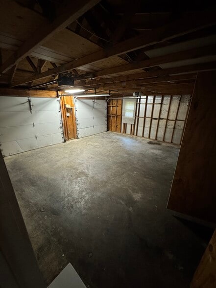 Building Photo - 4013 Payne Dr