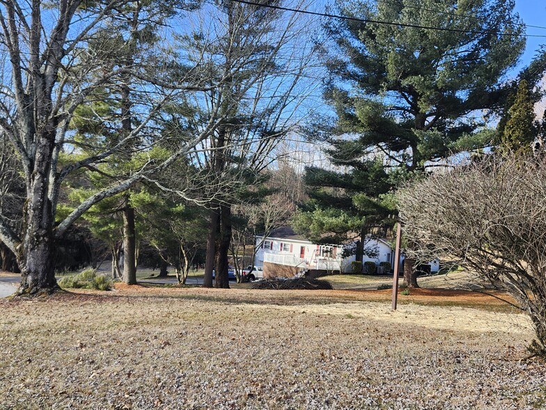 Building Photo - 1104 Wild Orchid Dr