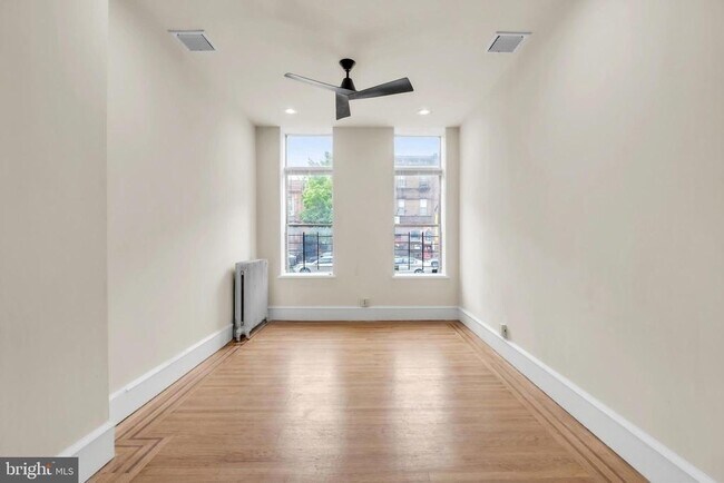 Building Photo - 1823 S Broad St