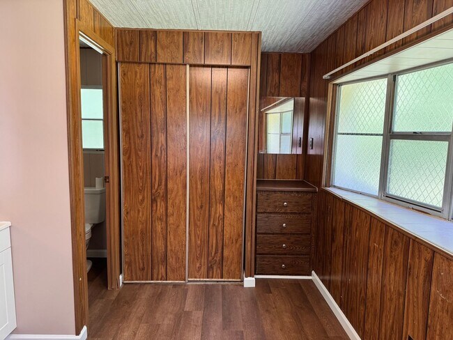 Building Photo - 3 Bed, 1.5 bath mobile home