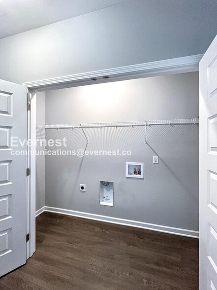 Building Photo - 1016 Echo Rdg Rd