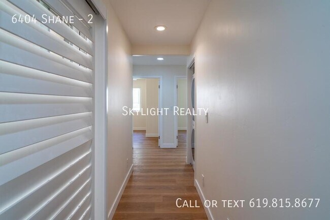 Building Photo - 6404 Shane-2