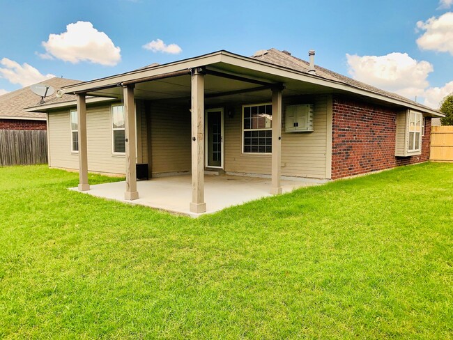 Building Photo - Beautiful 3BD 2BA Home in Moore!!