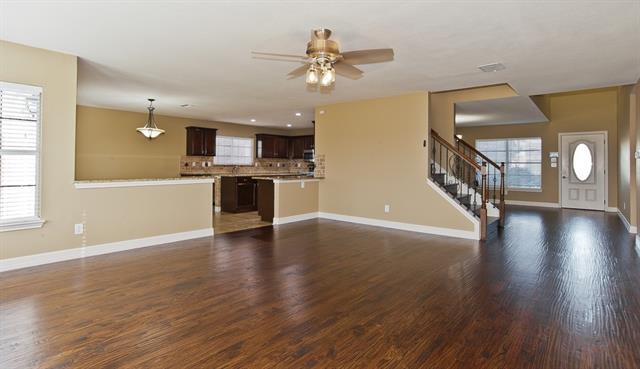 Building Photo - 318 Kissimmee Dr