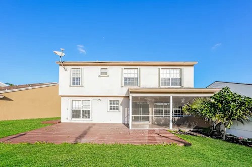 Building Photo - 215442 Middletown Dr