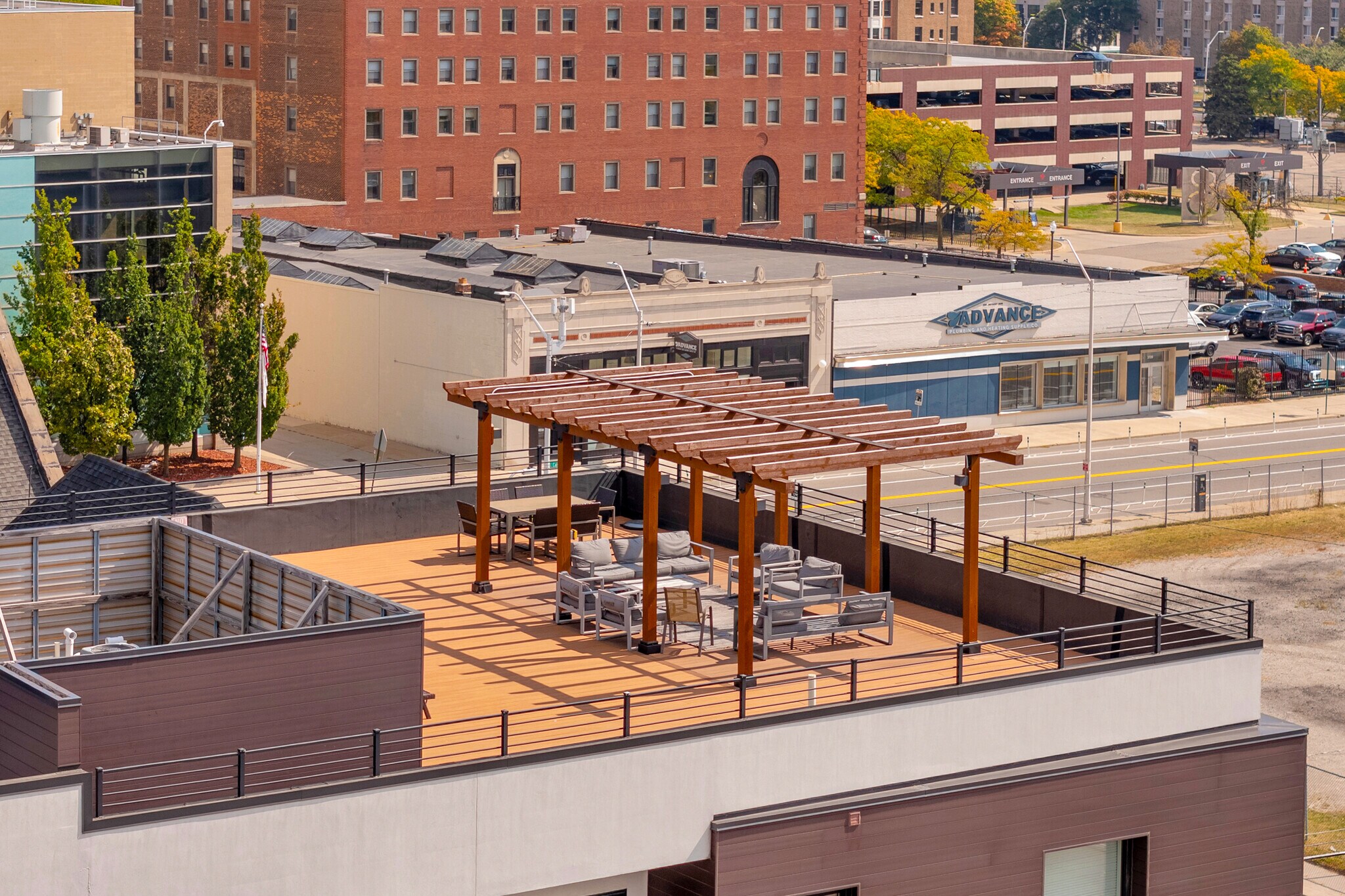 Building Photo - 438 Selden St