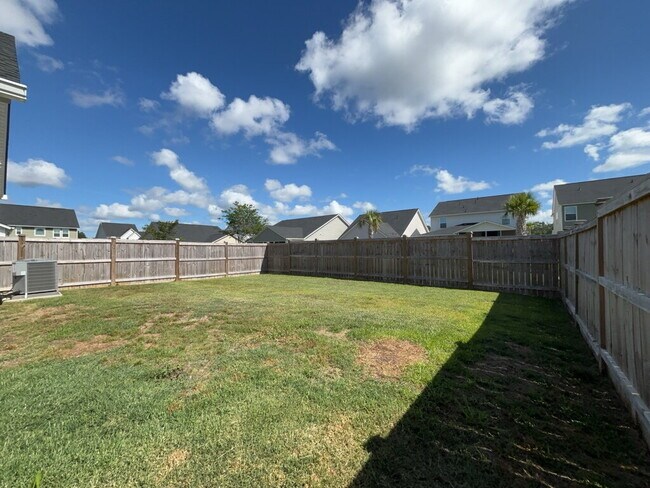 Building Photo - 135 Wood Sage Run