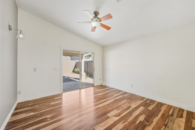 Building Photo - 6978 W Kings Ave