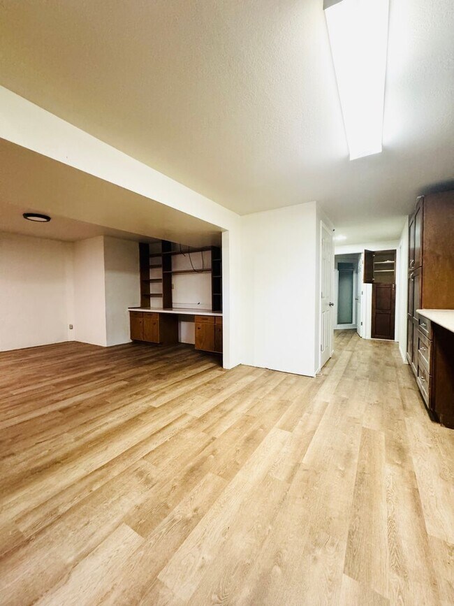 Building Photo - Spacious 4 bedroom 2 bath Ranch Style House In Fort Collins