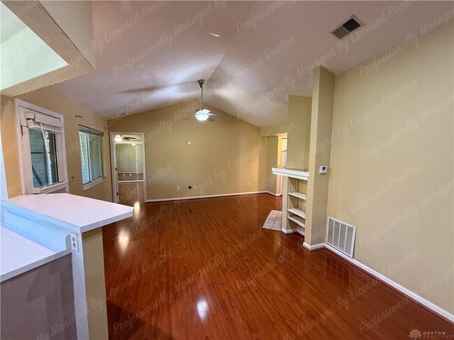 Building Photo - 1147 Captains Bridge