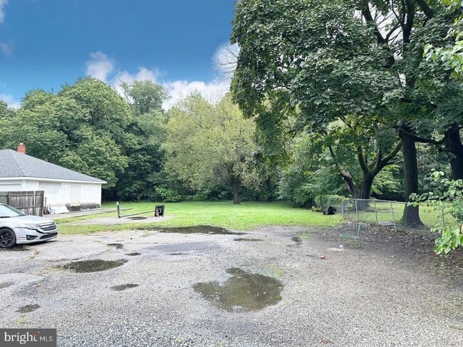 Building Photo - 38 S Main St