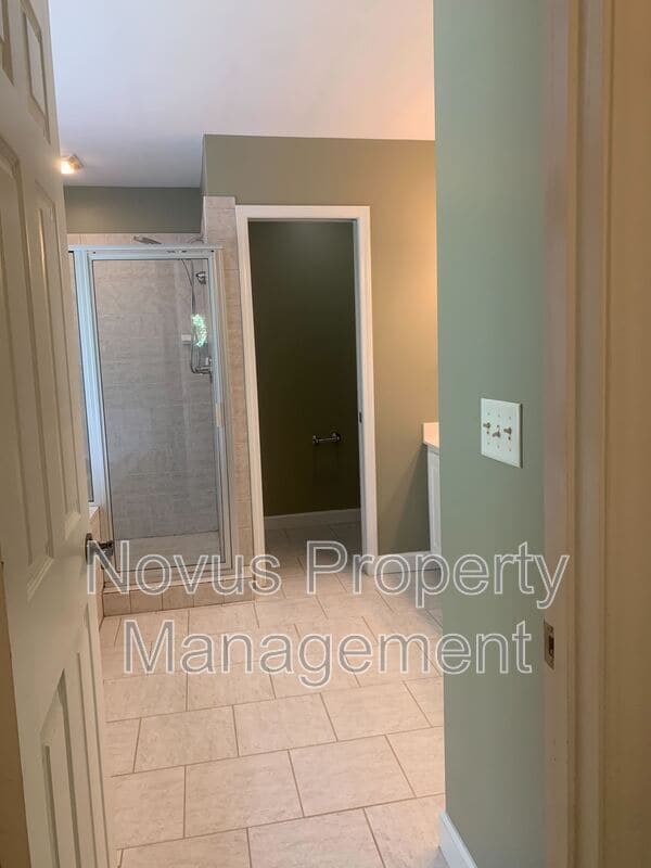 Building Photo - 119 Tullamore Trail