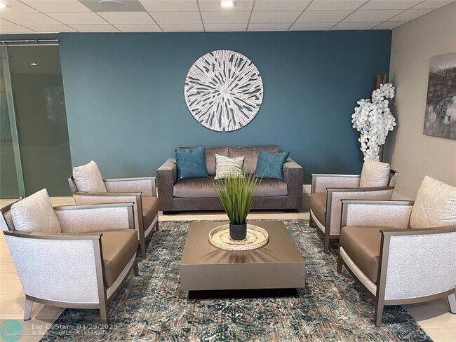 Building Photo - 3500 Galt Ocean Dr