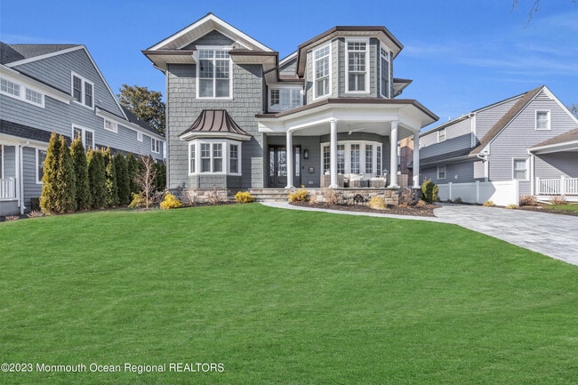 Building Photo - 502 Brighton Ave