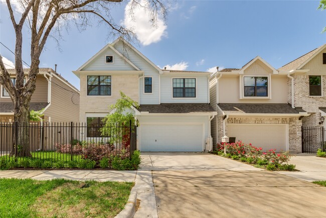 Building Photo - 4014 Woodhead St