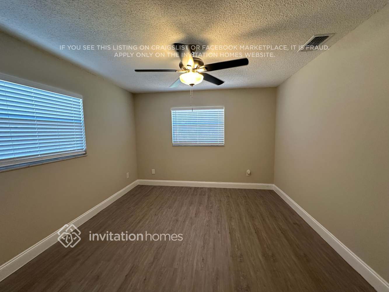 Building Photo - 1016 Pioneer Dr