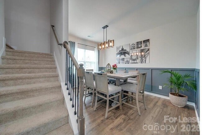 Building Photo - 9609 Margrave Dr