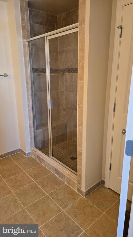 Building Photo - 6634 Bartrams Forest Ln