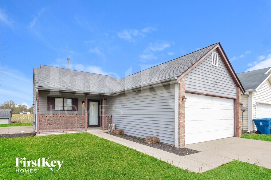 Building Photo - 4030 Harmony Dr