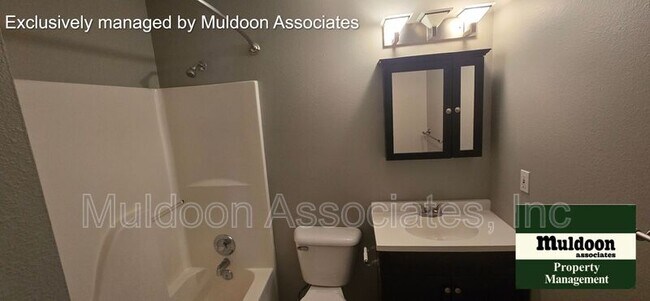 Building Photo - 220 S Caddoa Dr