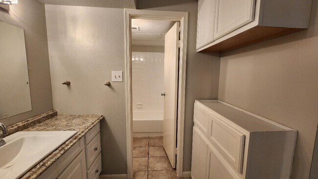 Building Photo - 2120 El Paseo St