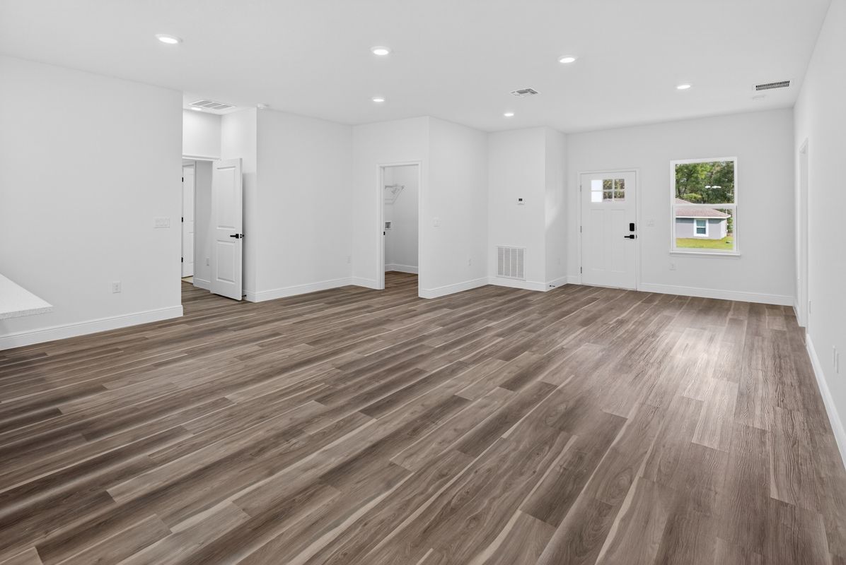 Building Photo - 9066 N Akola Way