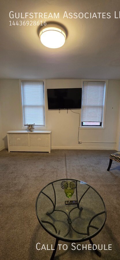 Building Photo - 1700 S Charles St