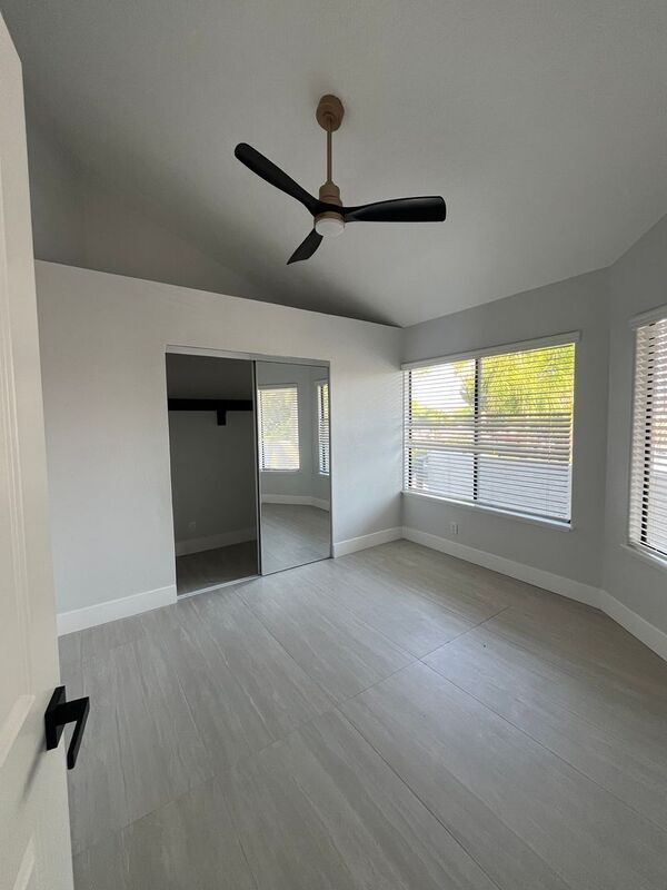 Building Photo - 22547 Cascade Dr