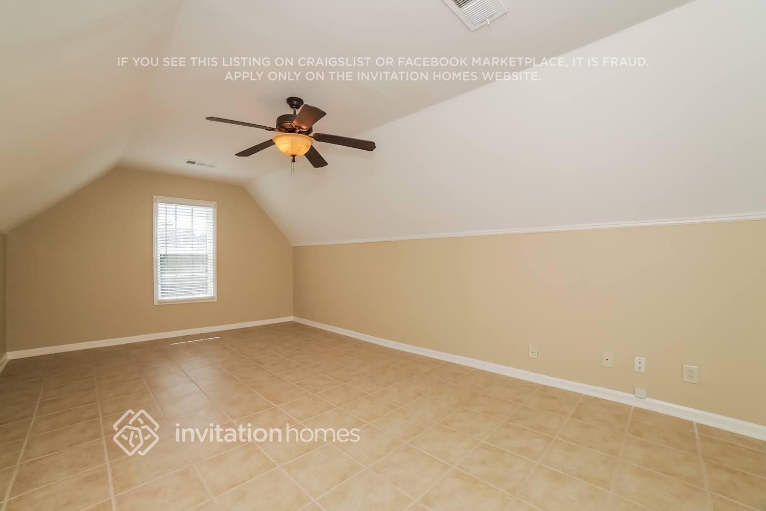 Building Photo - 1747 Fort River Way