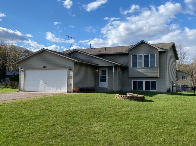 Building Photo - 4210 E Rum River Cir