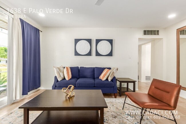 Building Photo - 1638 E Palo Verde Dr