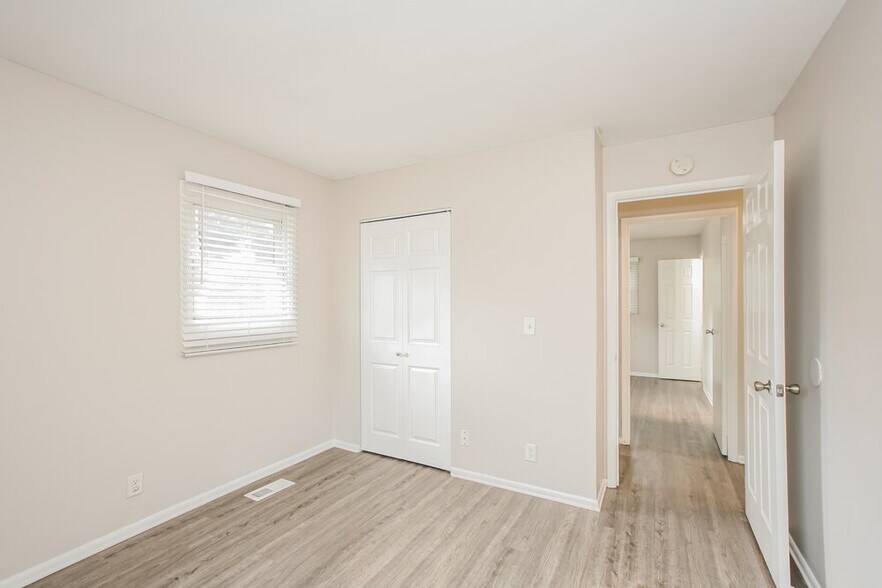 Building Photo - 8302 42nd St