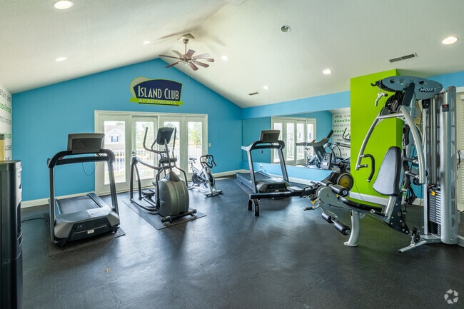 Yoga Studio - Island Club