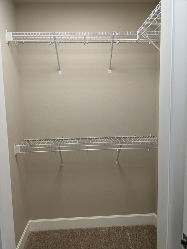 Building Photo - 20482 Murphy Rd