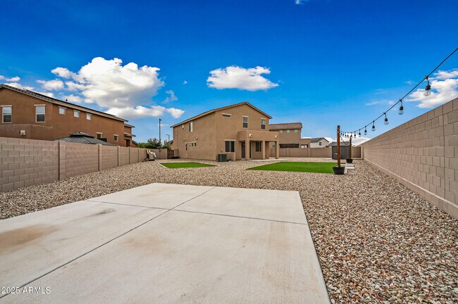 Building Photo - 295 N 199th Dr