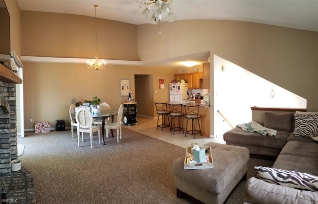 Building Photo - 3 br, 2 bath Condo - 313 Hannah Dr