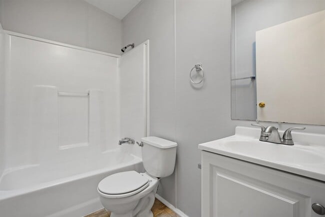 Building Photo - Rural 3 Bedroom, 2 Bath Home in Southern York County!