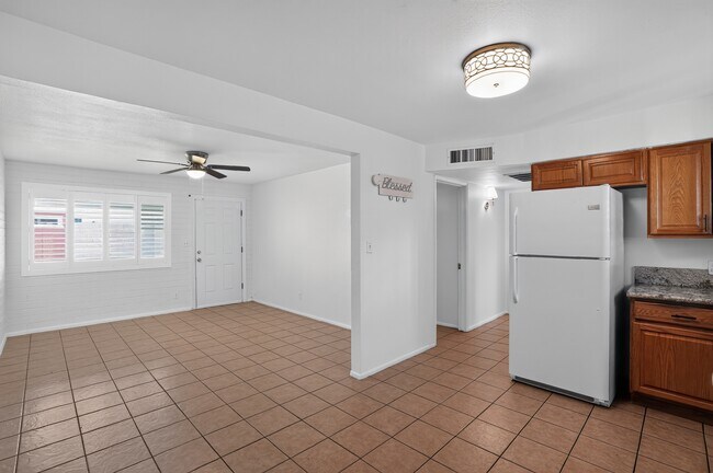 Building Photo - 4214 N 17th St