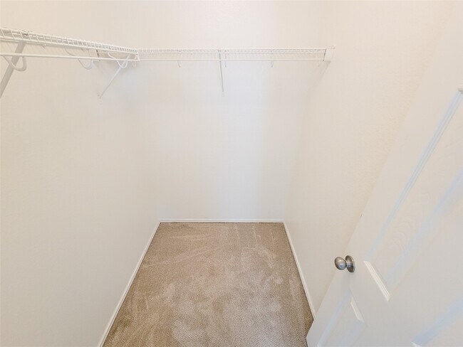 Building Photo - 21382 Beacon Springs Lane