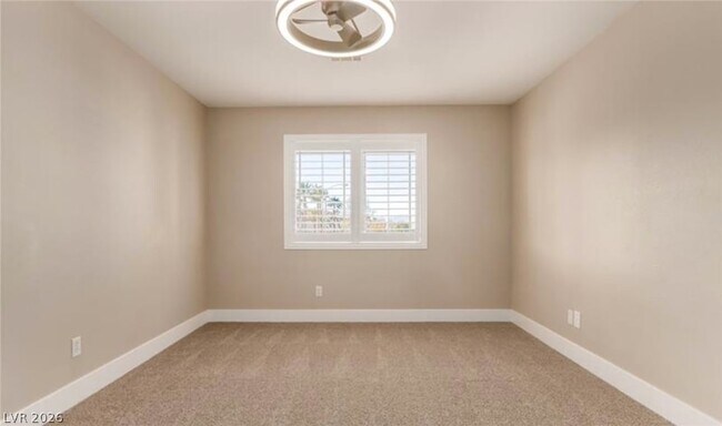 Building Photo - 264 Pointe Ranier Ave