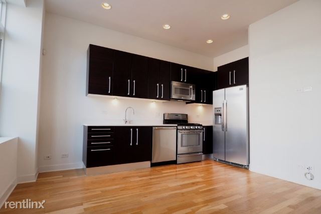 Building Photo - 1 br, 1 bath Condo - 1919 W Armitage Ave