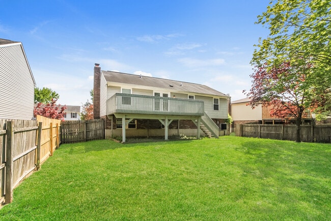 Building Photo - 180 Country View Dr