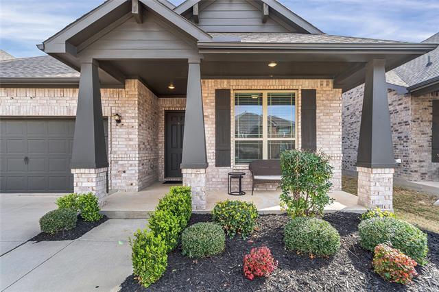 Building Photo - 1404 Arrowwood Dr