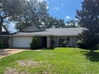 Building Photo - 120 Annwood Rd
