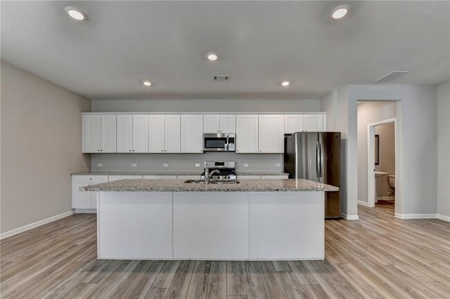 Building Photo - 4335 Magpie Dr