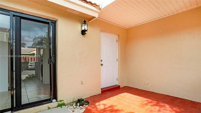 Building Photo - 6460 NW 170th Terrace