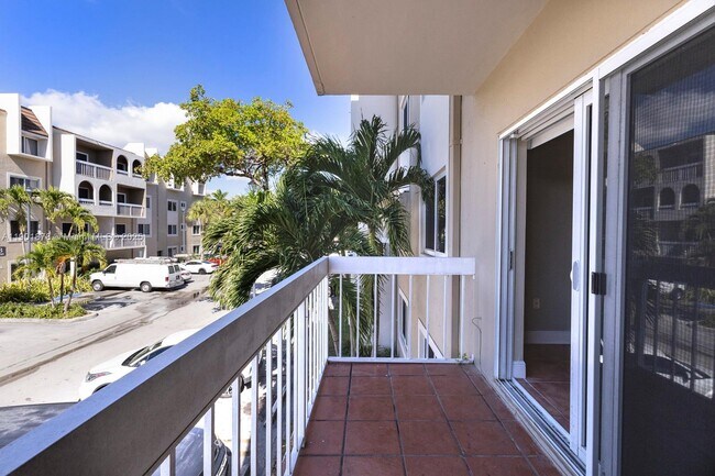 Building Photo - 7701 Camino Real